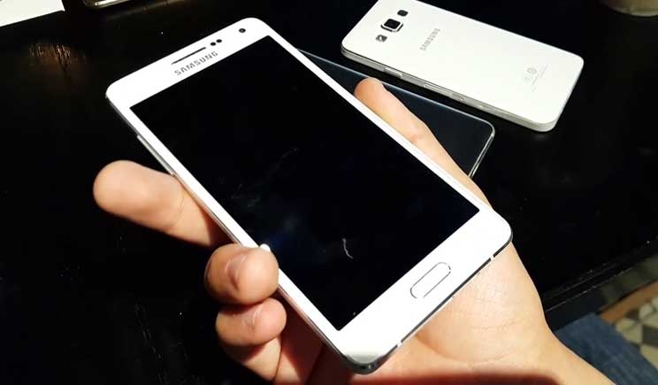 Galaxy A7, il nuovo gioiello ultra-sottile di Samsung