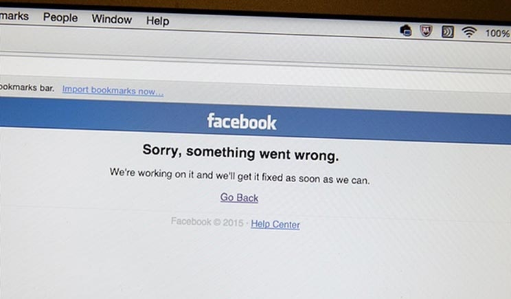 Facebookdown, il social network di nuovo in tilt