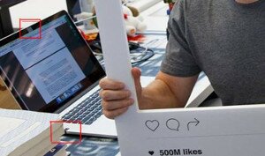 zuckerbergnastroadesivo_emergeilfuturo