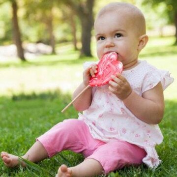 Bambini: niente zuccheri fino ai due anni?