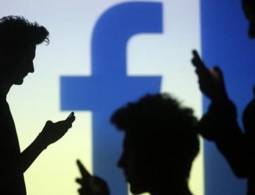 Facebook, inizia oggi la battaglia contro le fake news