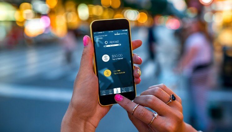Da domani addio al roaming internazionale